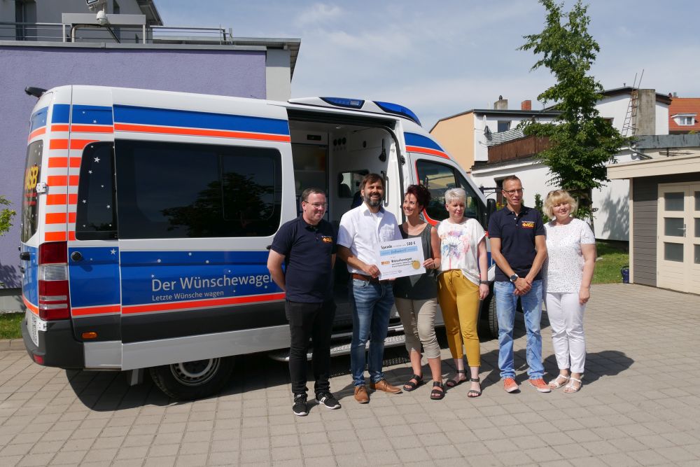 WünschewagenMV_Spendenübergabe