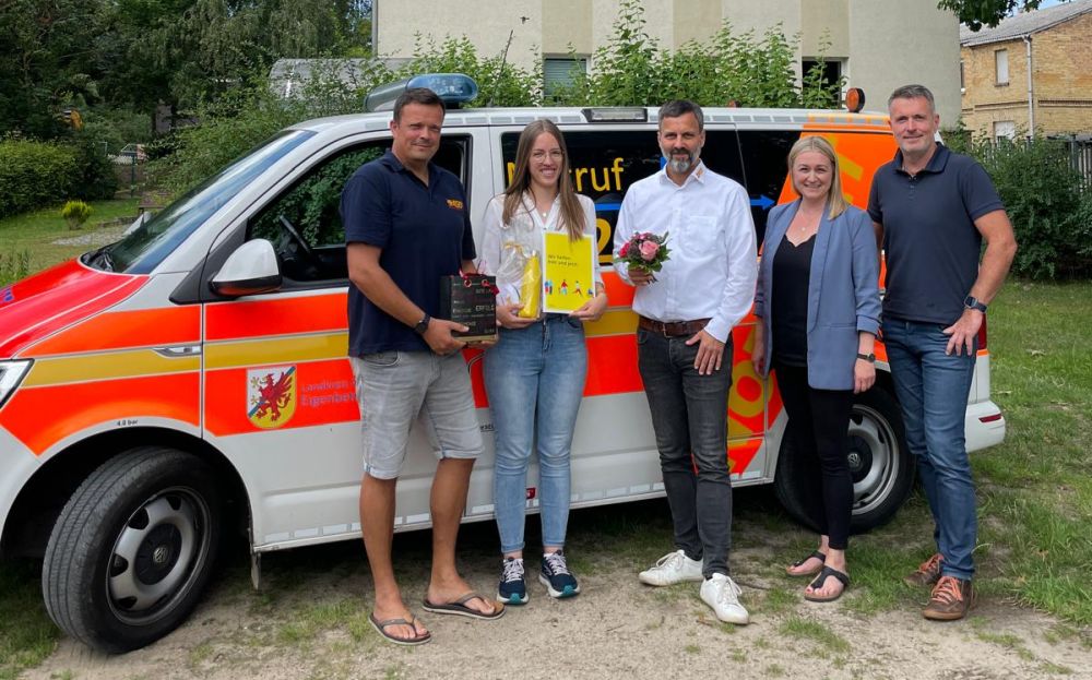 Annika_Notfallsanitäterin.jpg